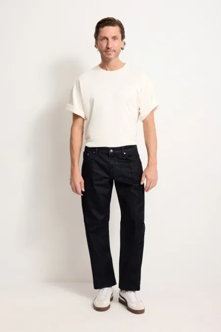 Джинсы с вышивкой