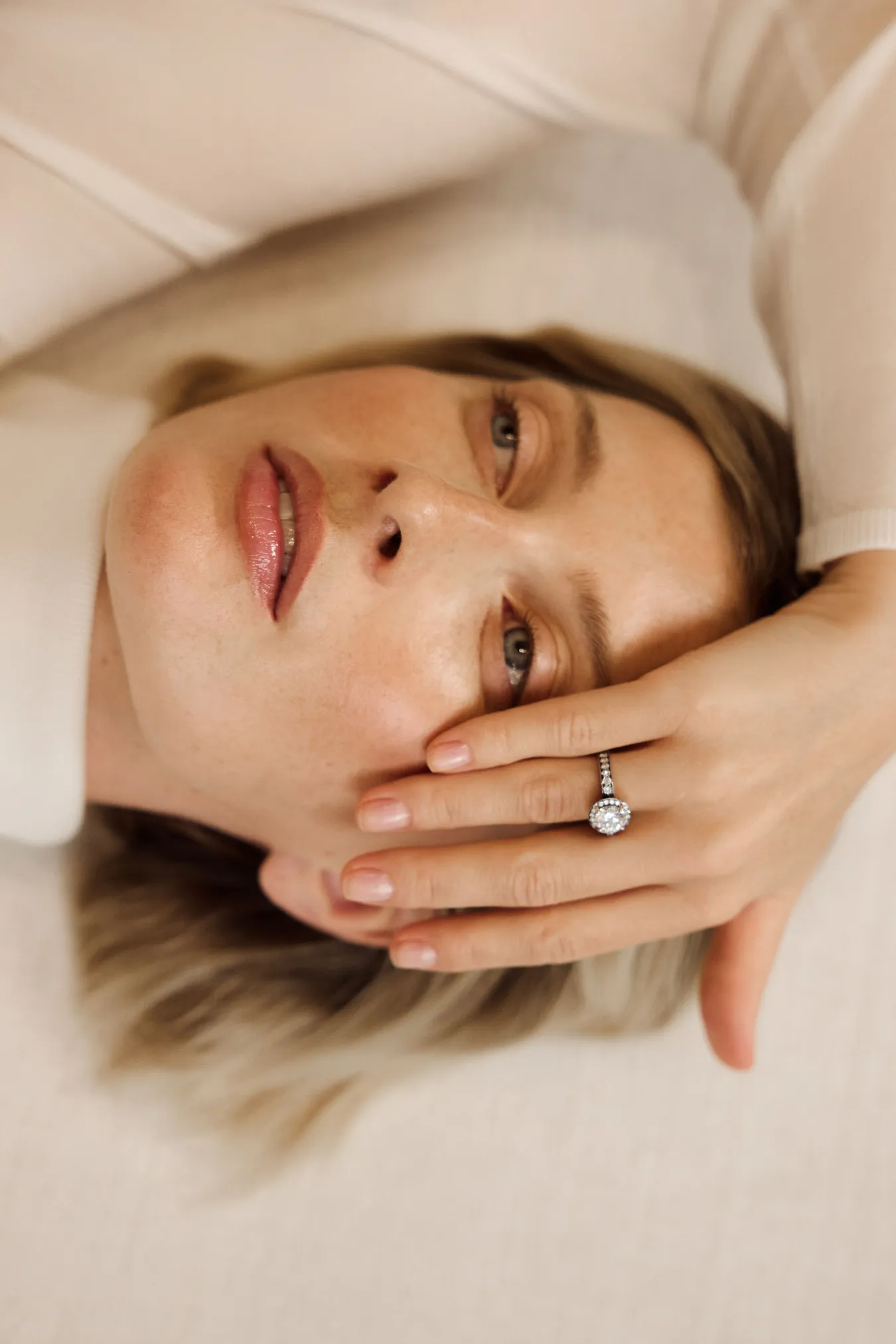 Кольцо из золота 585 пробы с бриллиантами