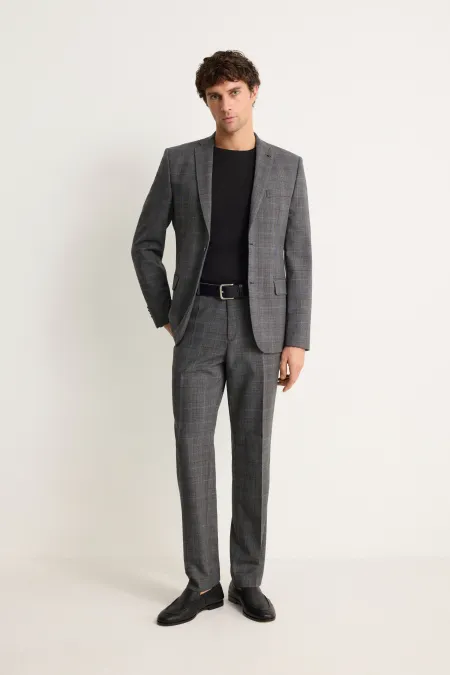 Классические брюки прямого силуэта