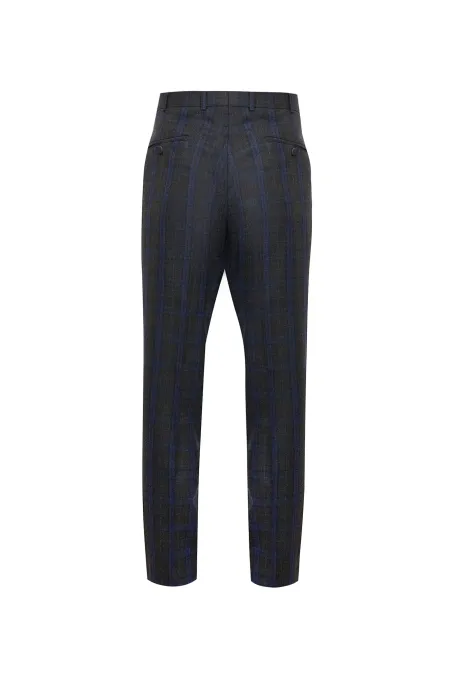 Классические брюки прямого силуэта