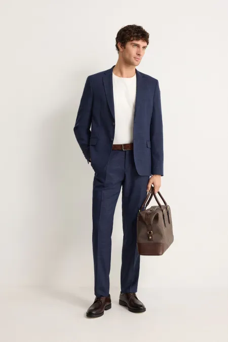 Классический однобортный пиджак прямого силуэта