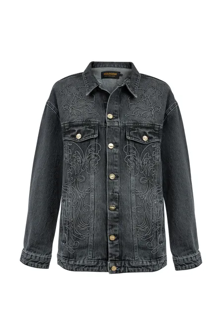 Джинсовая куртка с вышивкой