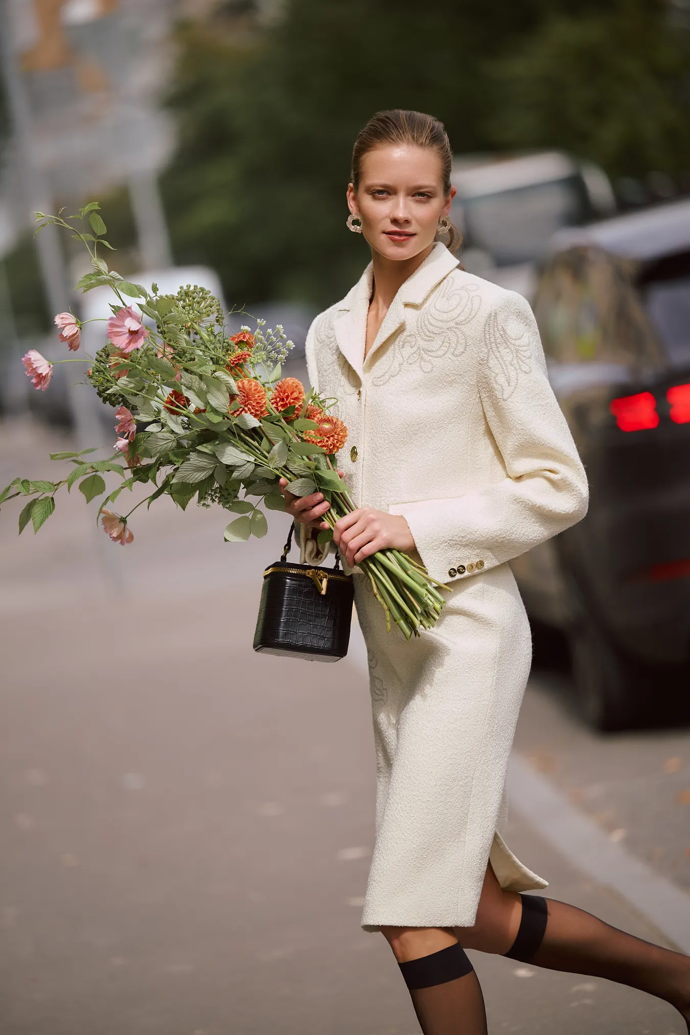 Жакет из смесовой шерсти с вышивкой