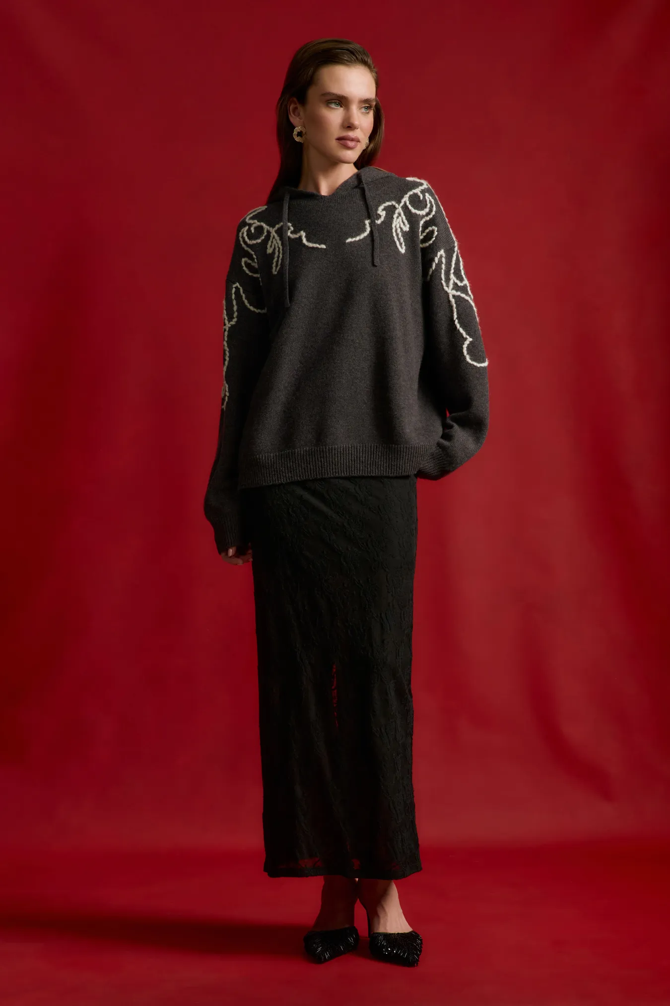 Джемпер из кашемира с вышивкой