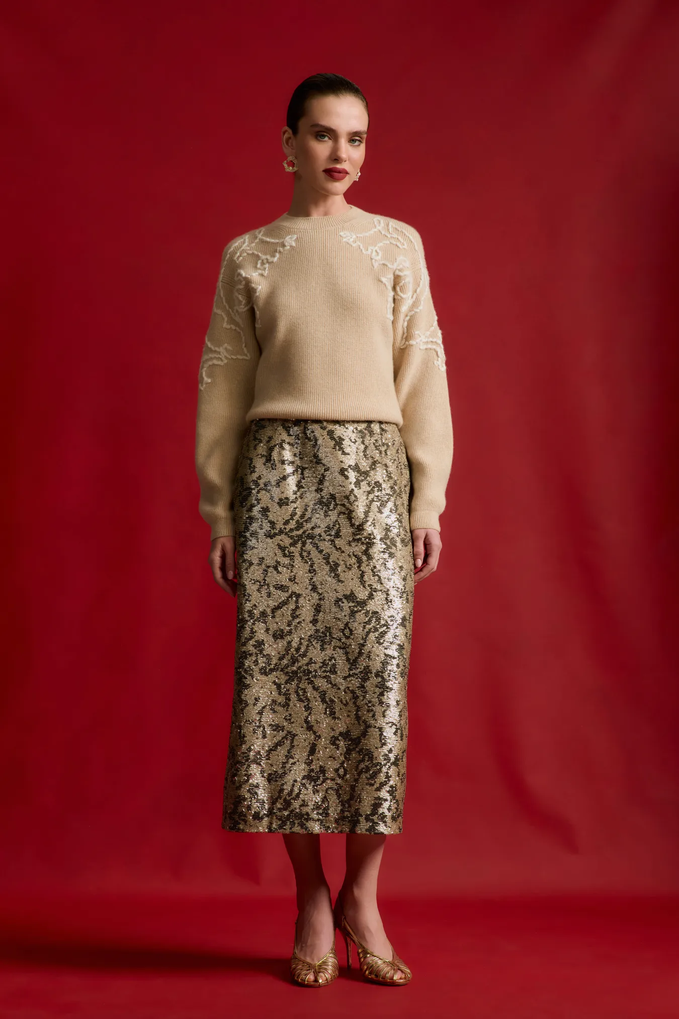 Джемпер из 100% кашемира с вышивкой