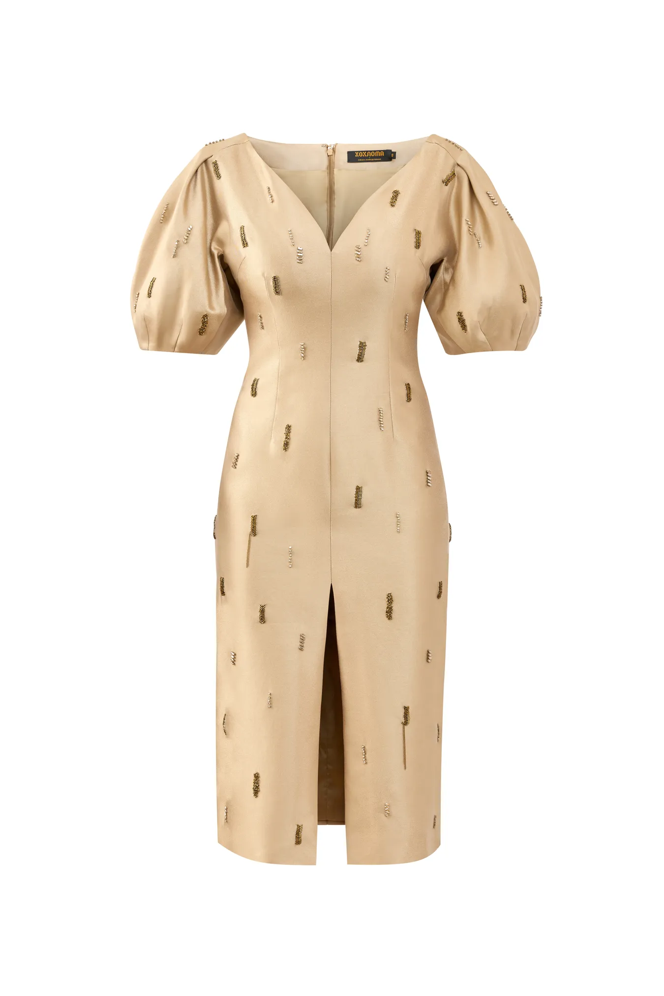 Платье с вышивкой