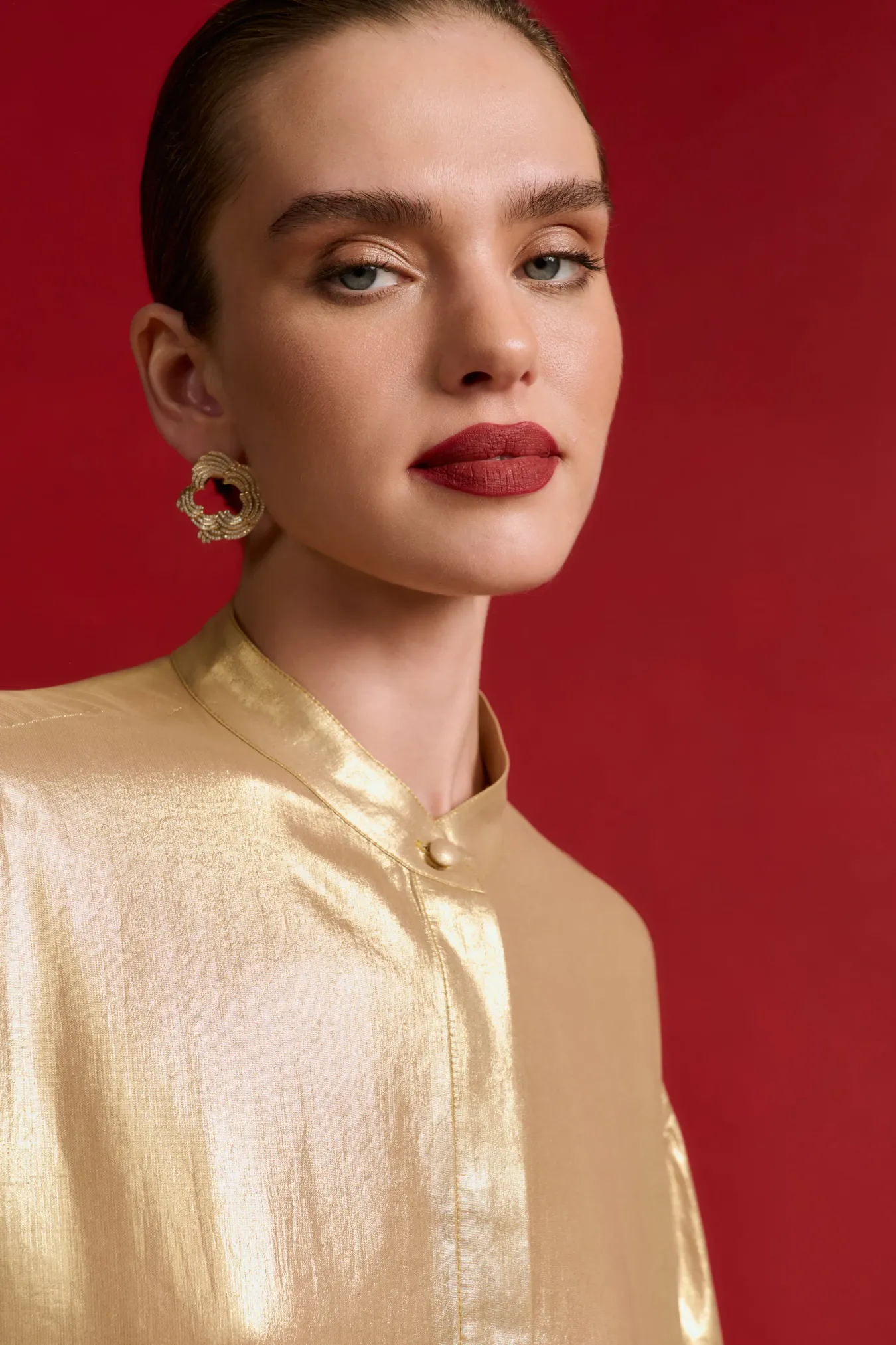 Блуза с металлизированным эффектом