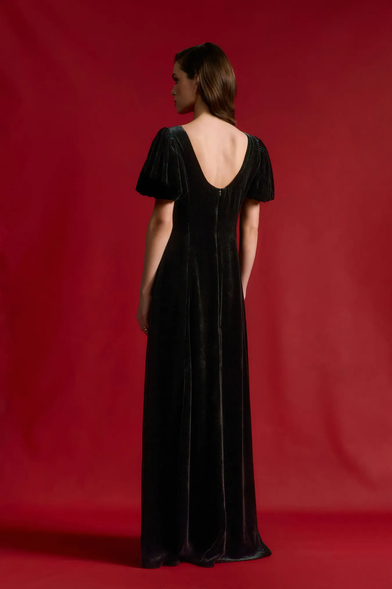 Платье макси из бархата