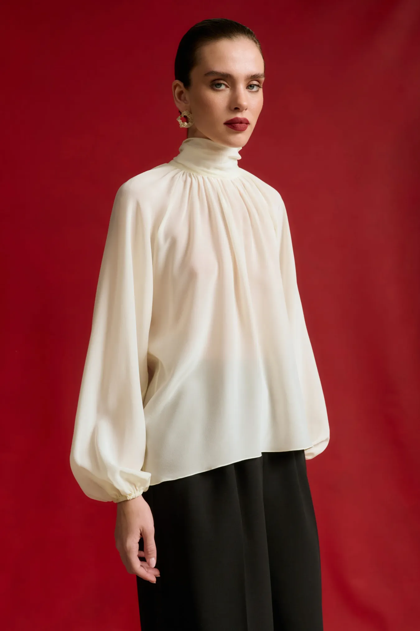 Шелковая блуза