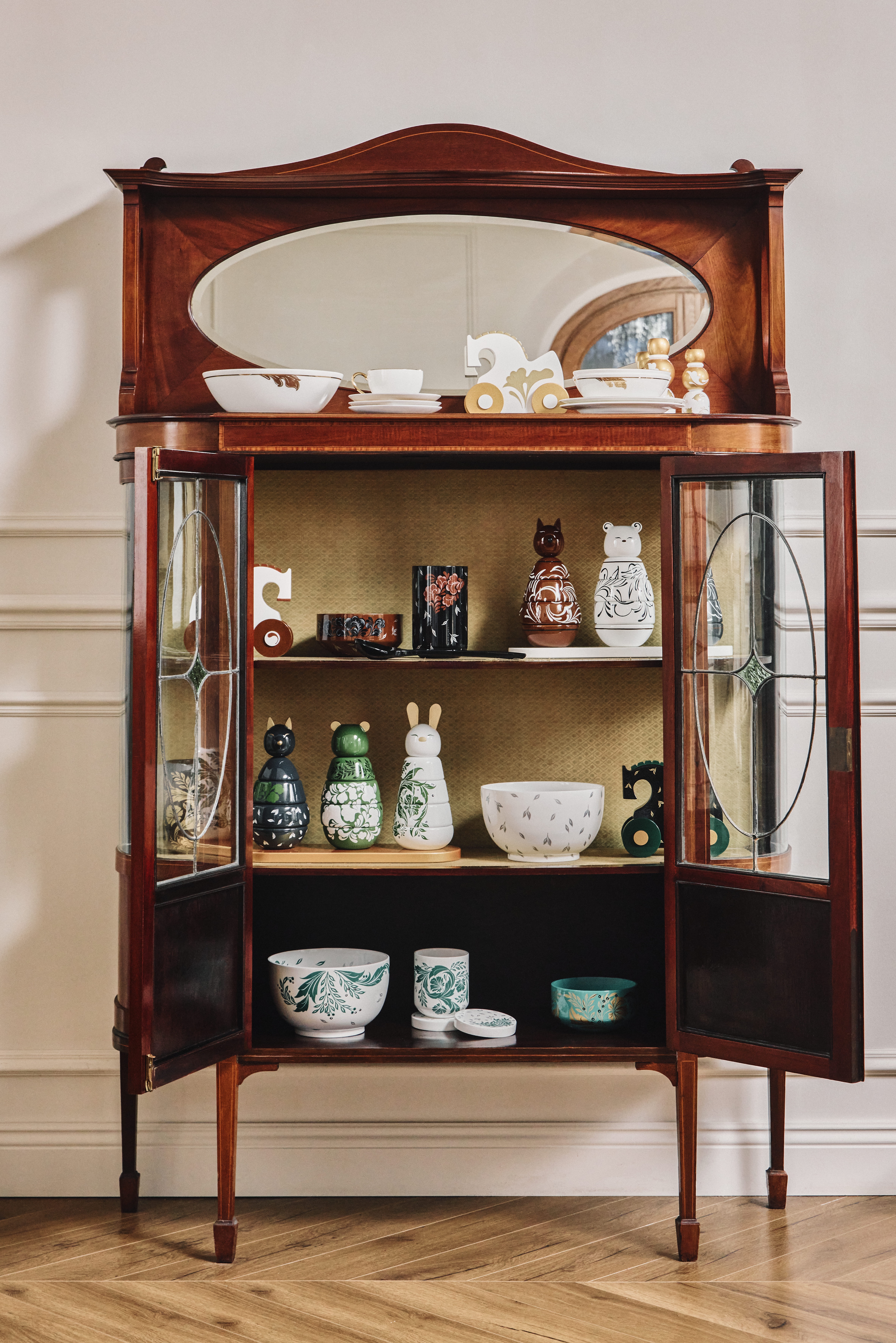 Белый/Зеленый/Черный