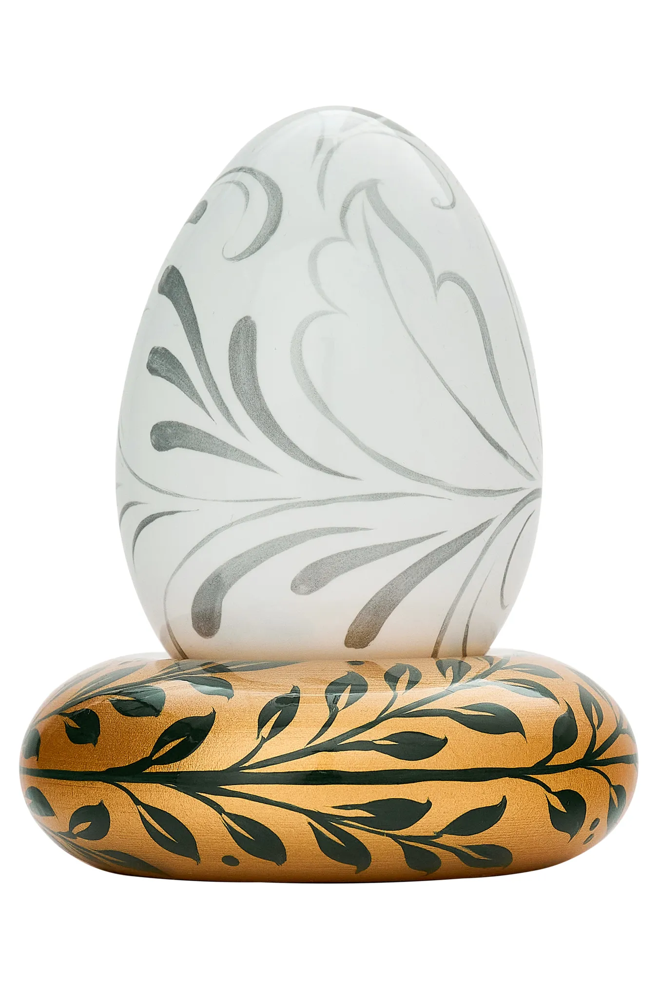 Яйцо пасхальное на круглой подставке