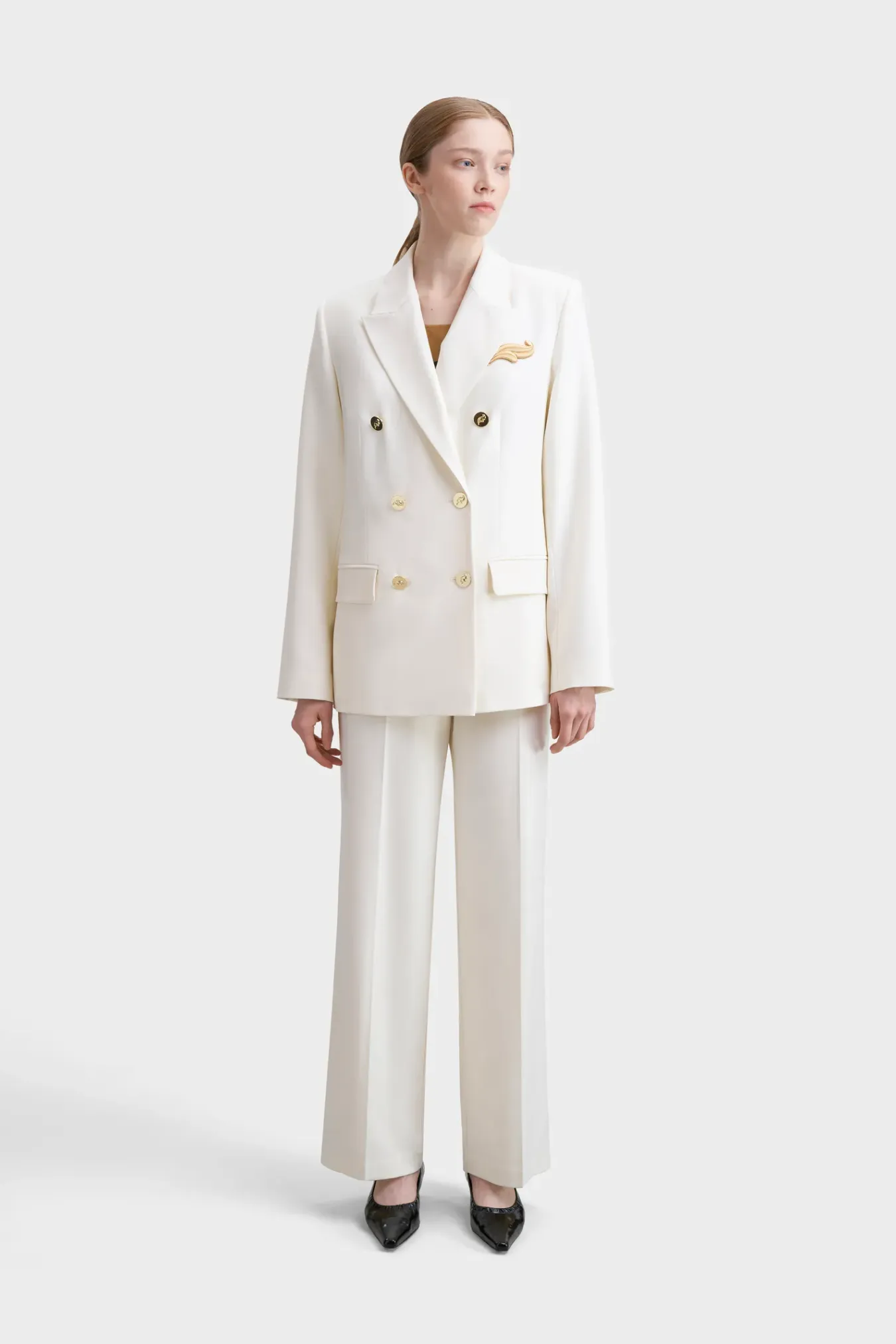 Двубортный жакет из премиальной шерсти