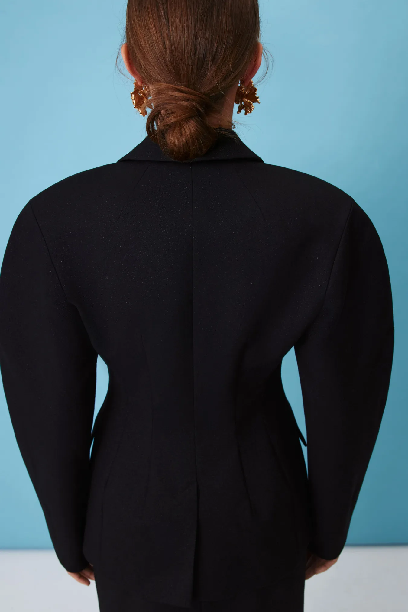 Приталенный жакет