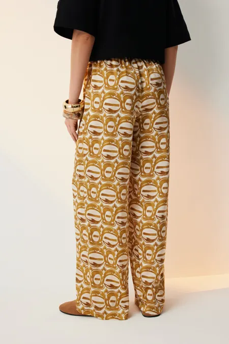 Брюки из премиального шелка