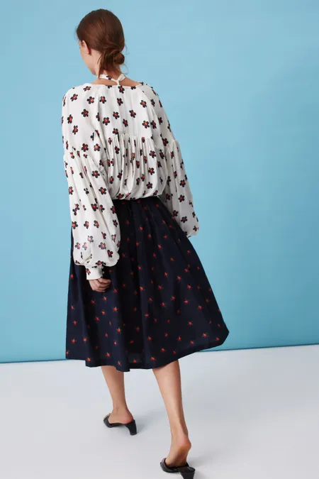 Блуза с цветочным принтом 