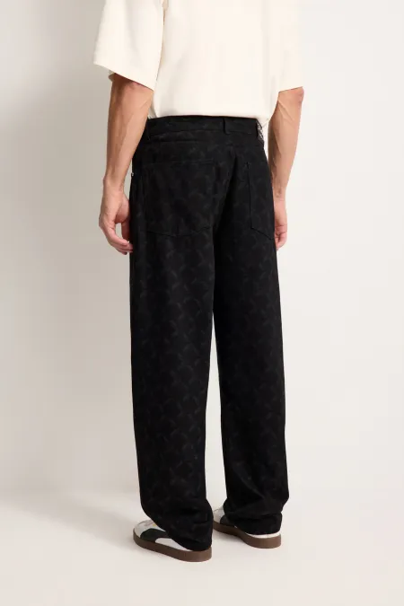 Мужские джинсы с паттерном