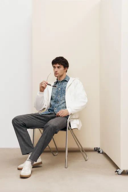 Мужская рубашка с паттерном