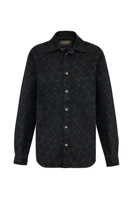 Мужская рубашка с паттерном