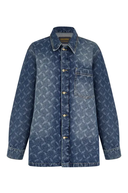 Женская рубашка с паттерном