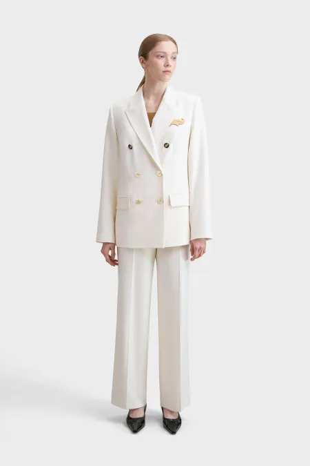 Двубортный жакет из премиальной шерсти