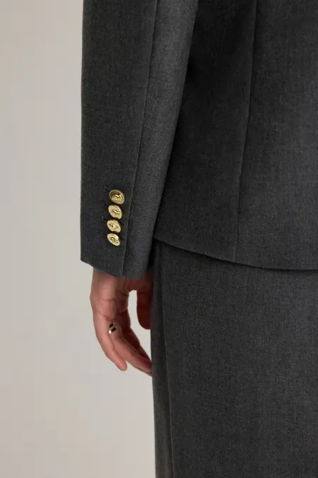 Двубортный жакет из премиальной шерсти
