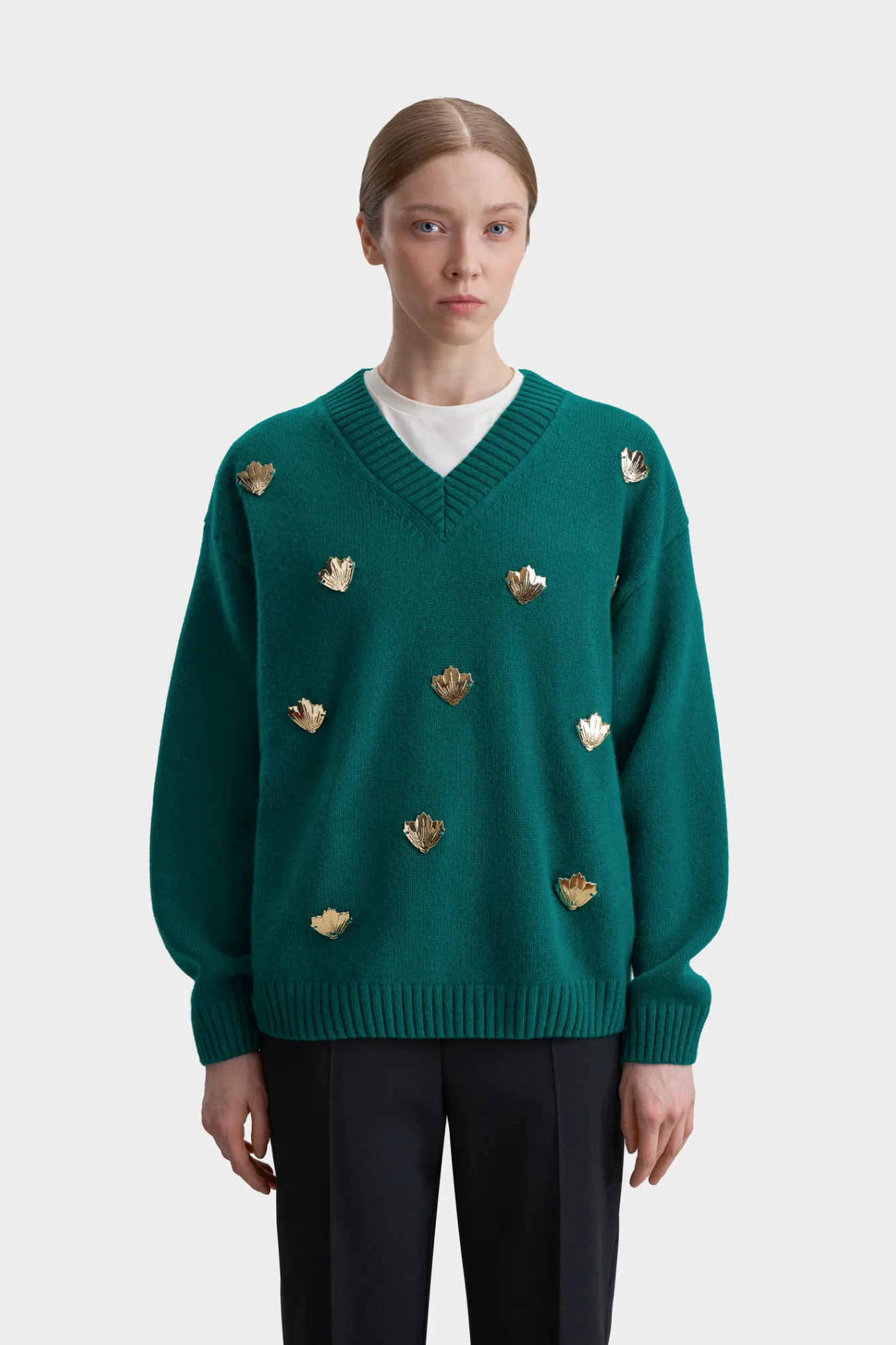 Джемпер из шерстяной пряжи