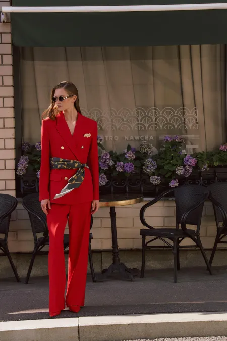 Классические брюки из премиальной шерсти