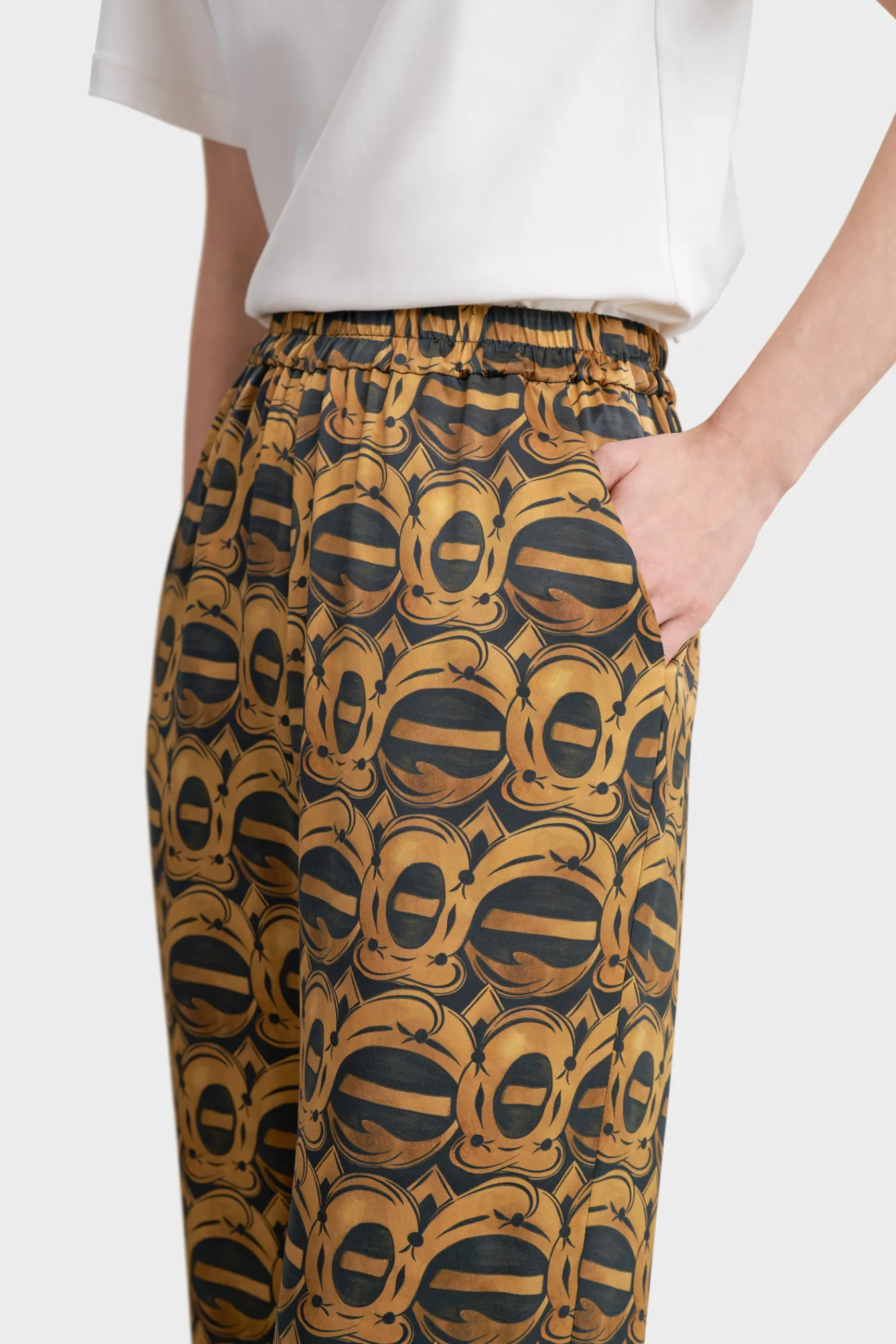 Брюки из премиального шелка