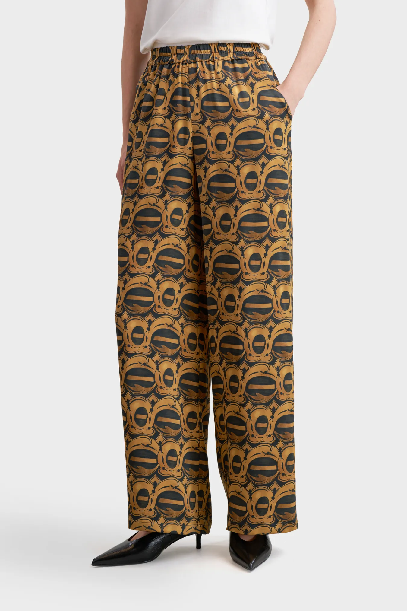 Брюки из премиального шелка