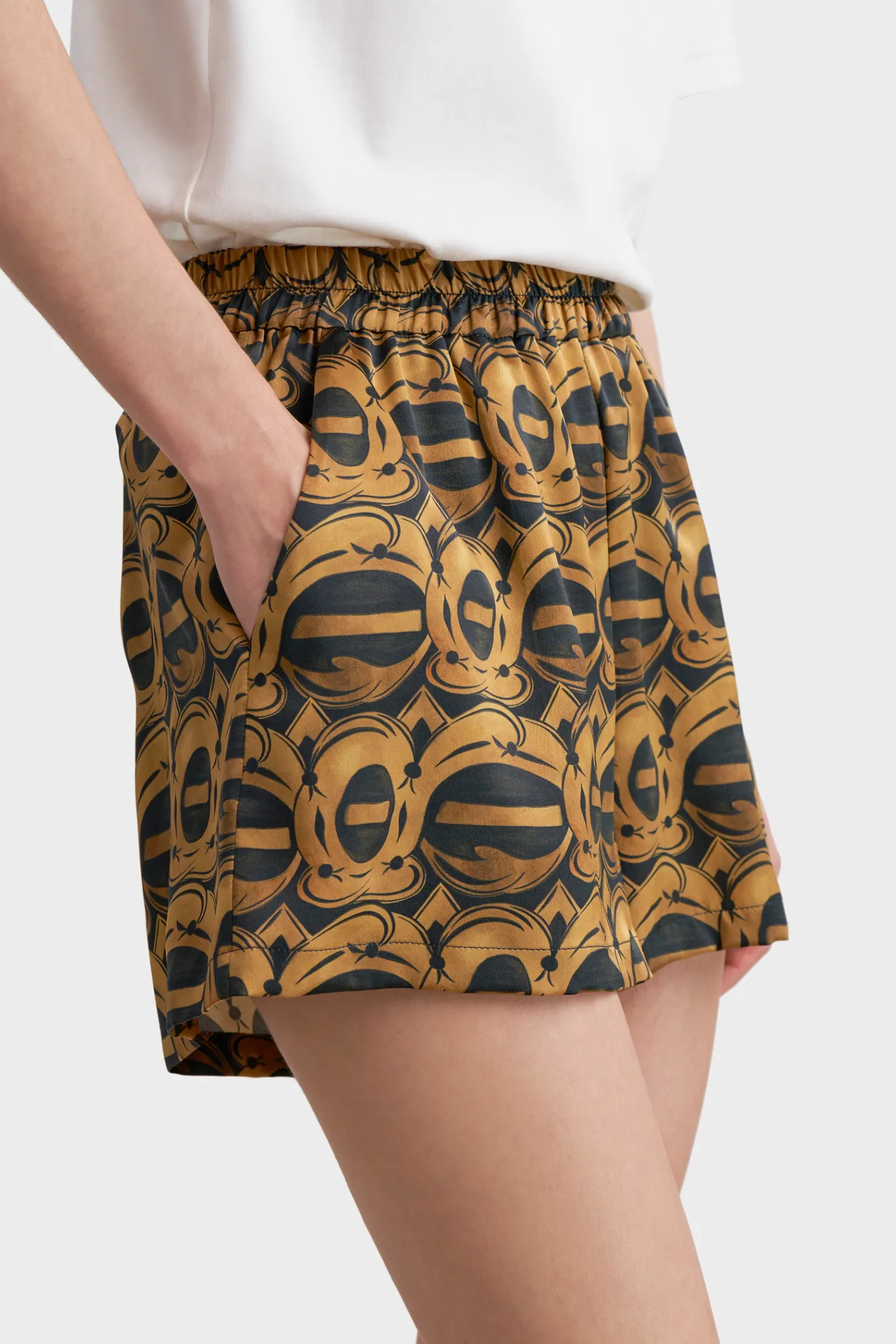 Шорты удлиненные из премиального шелка