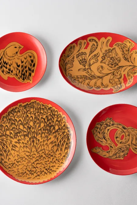 Блюдо овальное, коллекция «Золотые перья на красном»