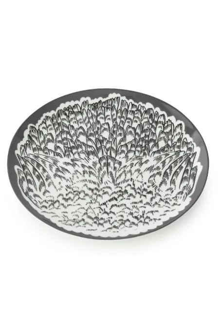 Тарелка обеденная, коллекция «Перья на черном»